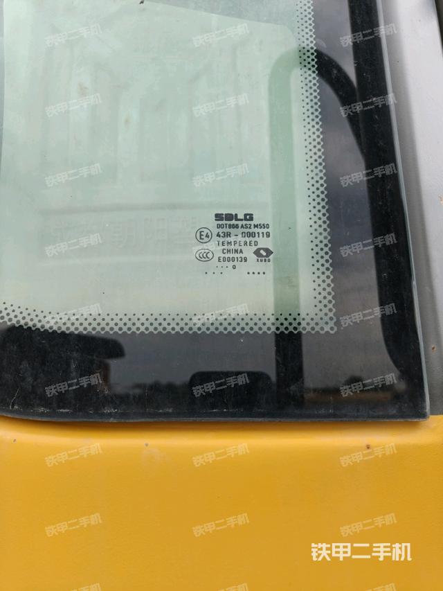 右后輪(行走機構(gòu)) 右后輪(行走機構(gòu))