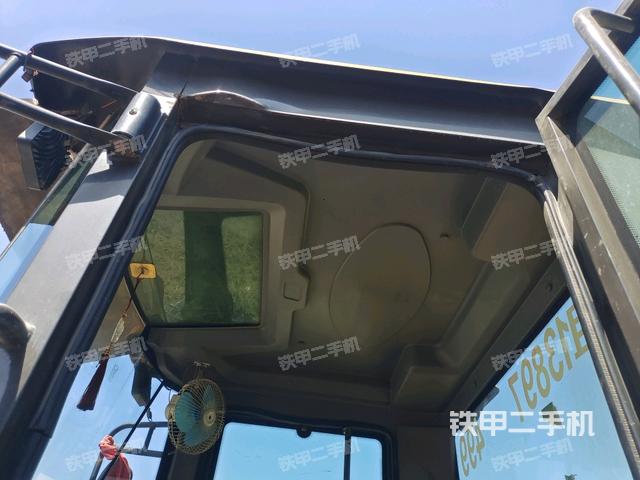駕駛室外頂全景（壓路機(jī)駕駛室）