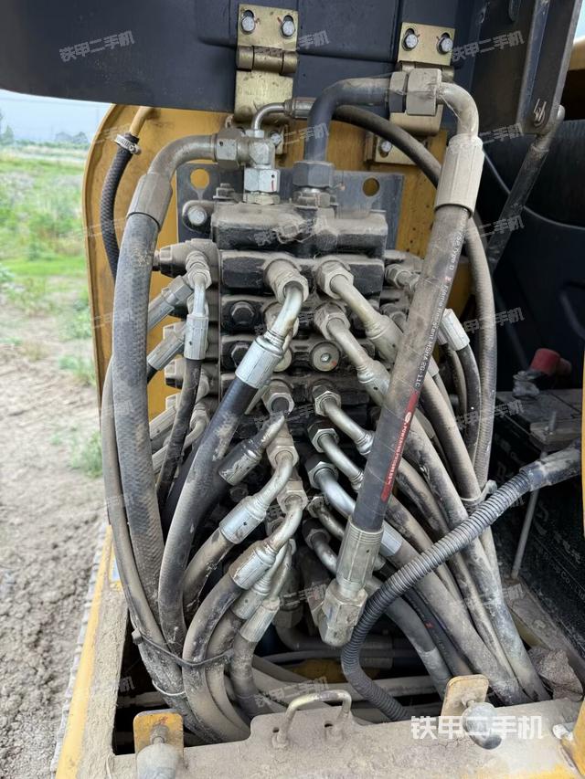 發(fā)動機室（上車部件）