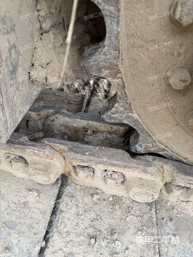 左托链轮和链筋(行走机构) 左托链轮和链筋(行走机构)