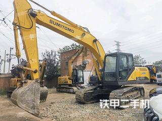 住友SH210-6挖掘機(jī)實拍圖片