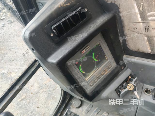 顯示屏?(駕駛室部分) 顯示屏?(駕駛室部分)