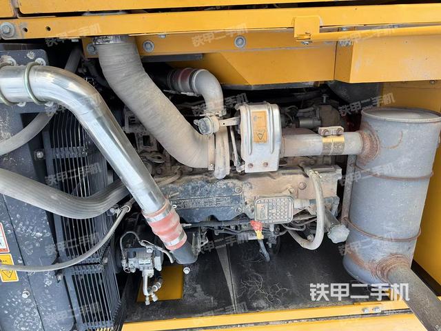 發(fā)動(dòng)機(jī)整體俯視（整機(jī)外觀）