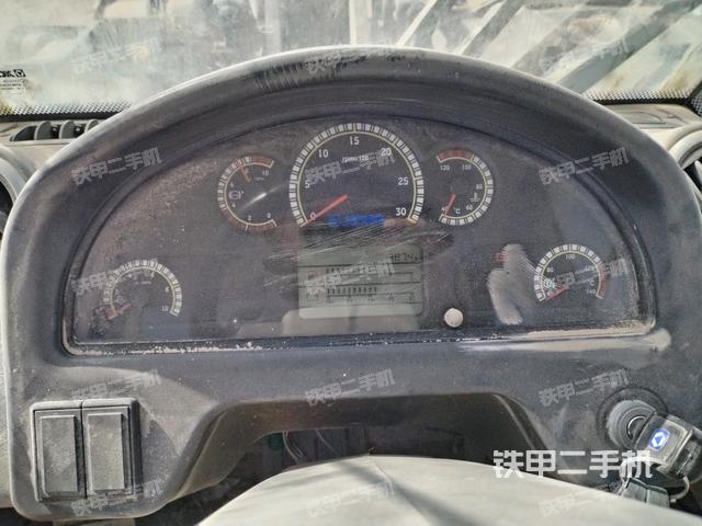 儀表盤(駕駛室部分) 儀表盤(駕駛室部分)