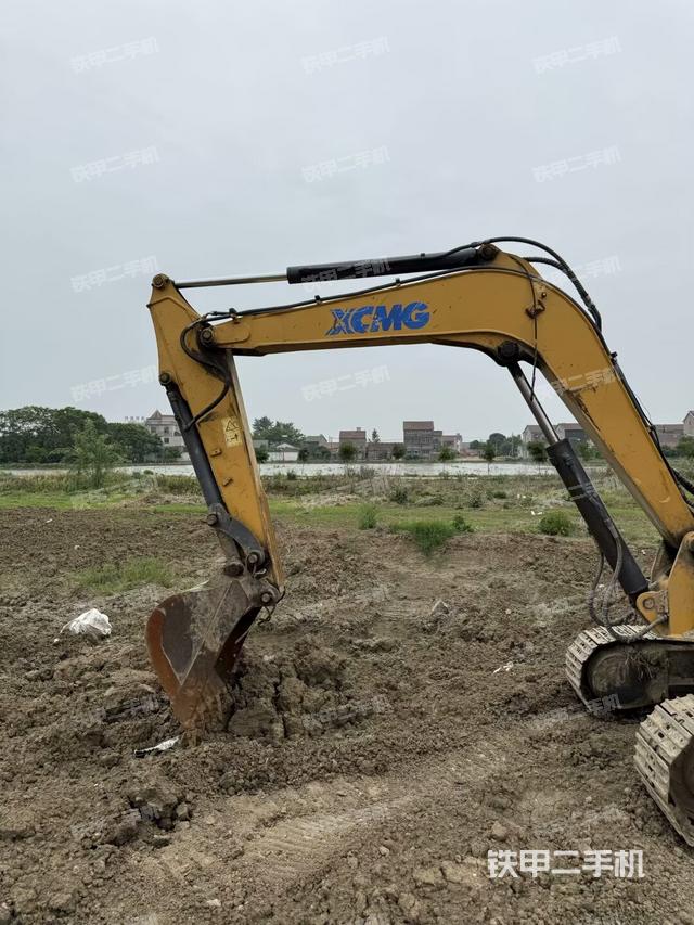 小臂整體右前（工作和回轉(zhuǎn)裝置）