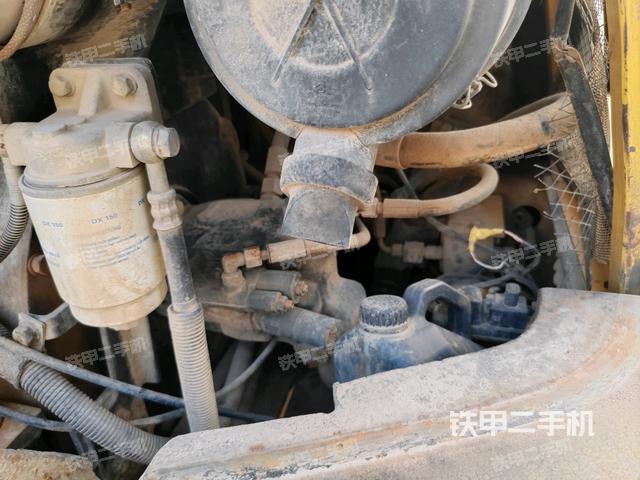 電瓶（大件艙室）