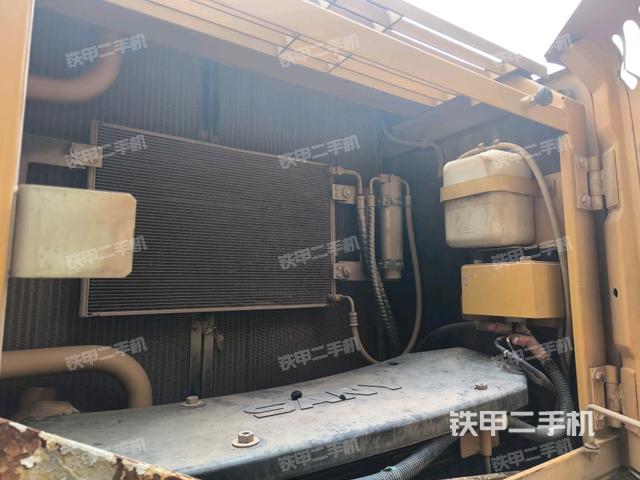 液壓泵室（大件艙室）