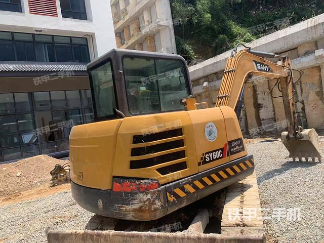 整機(jī)右后45°（整機(jī)外觀）