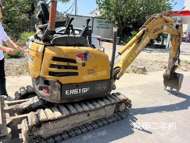 整機右后45°（整機外觀）