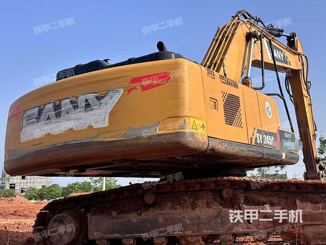 整機右后45°(整機外觀) 整機右后45°(整機外觀)