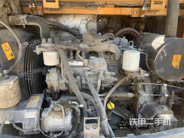 發(fā)動(dòng)機(jī)整體俯視（整機(jī)外觀）