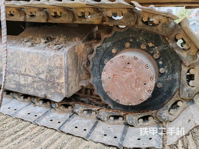 左導(dǎo)向輪（行走機(jī)構(gòu)）