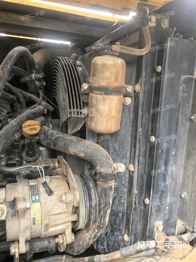 水箱+風(fēng)扇特寫（上車部件）