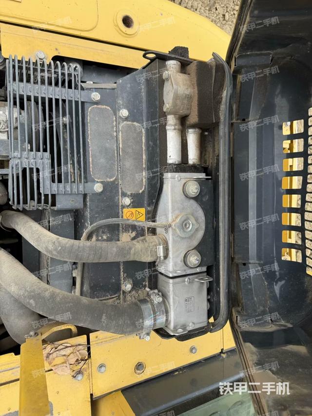 增压器特写(上车部件) 增压器特写(上车部件)