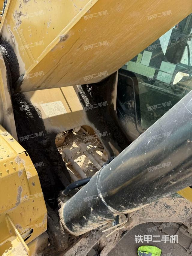 鏟斗45度(工作和回轉(zhuǎn)裝置) 鏟斗45度(工作和回轉(zhuǎn)裝置)