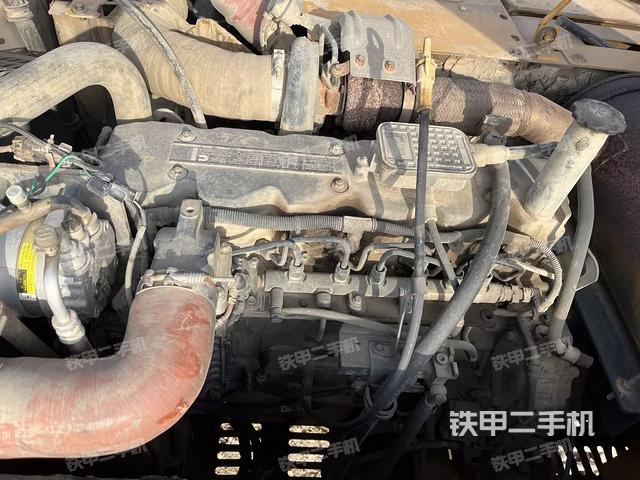 發(fā)動(dòng)機(jī)整體俯視(整機(jī)外觀) 發(fā)動(dòng)機(jī)整體俯視(整機(jī)外觀)