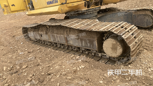 单侧履带整体（整机外观）