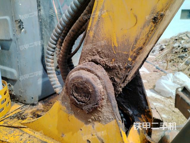 大臂根部?斜(工作和回轉(zhuǎn)裝置) 大臂根部?斜(工作和回轉(zhuǎn)裝置)