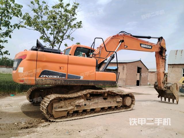 右后45（整機外觀）