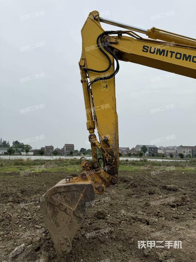 大臂整體?右側(cè)(工作和回轉(zhuǎn)裝置) 大臂整體?右側(cè)(工作和回轉(zhuǎn)裝置)