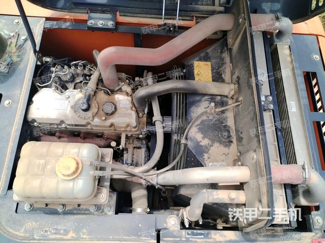 發(fā)動機室（上車部件）