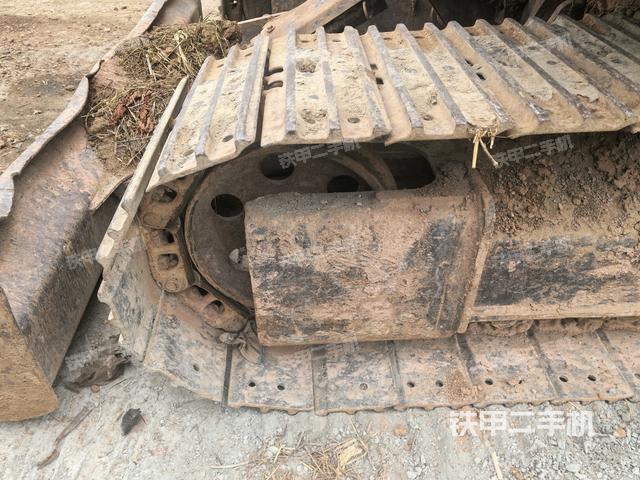 左導(dǎo)向輪（行走機(jī)構(gòu)）