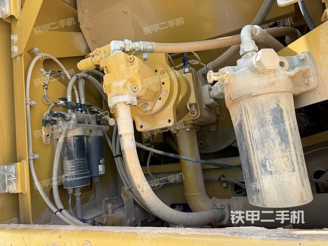 電瓶(大件艙室) 電瓶(大件艙室)