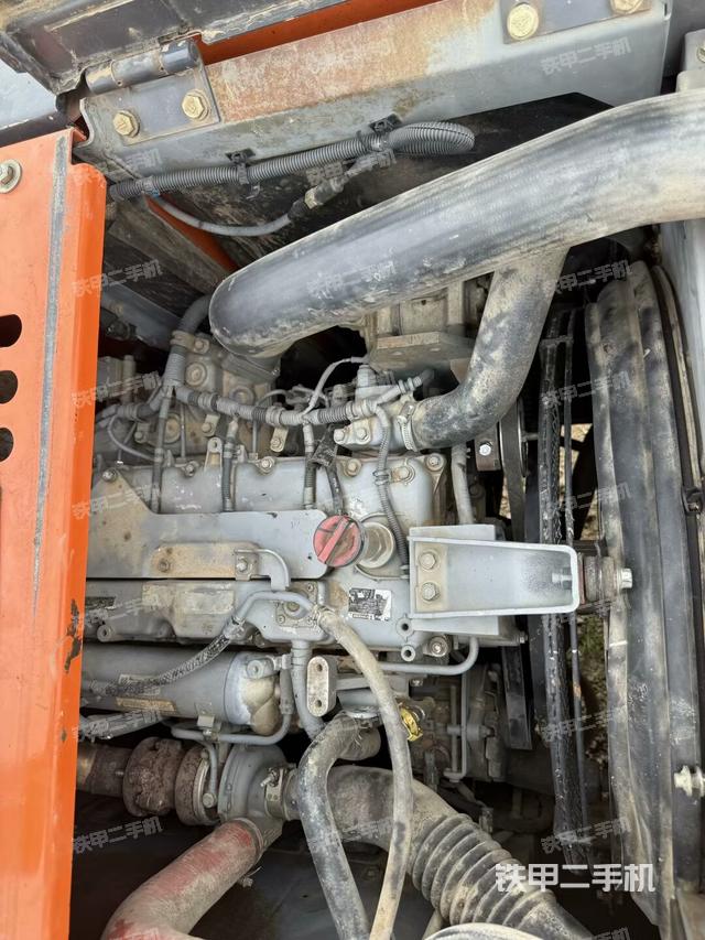 駕駛室頂部俯視（上車部件）