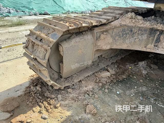 左驅(qū)動(dòng)輪(行走機(jī)構(gòu)) 左驅(qū)動(dòng)輪(行走機(jī)構(gòu))