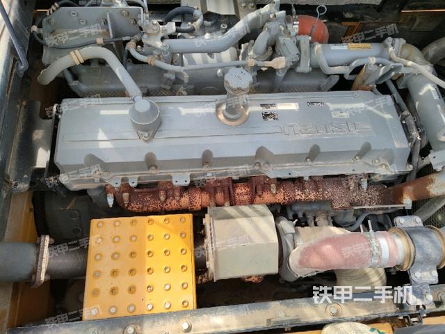 發(fā)動(dòng)機(jī)室(上車部件) 發(fā)動(dòng)機(jī)室(上車部件)