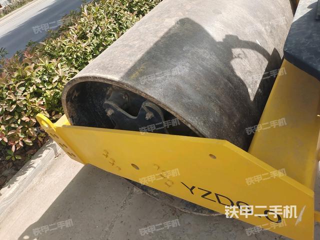 正后側(cè)（壓路機前后車架）