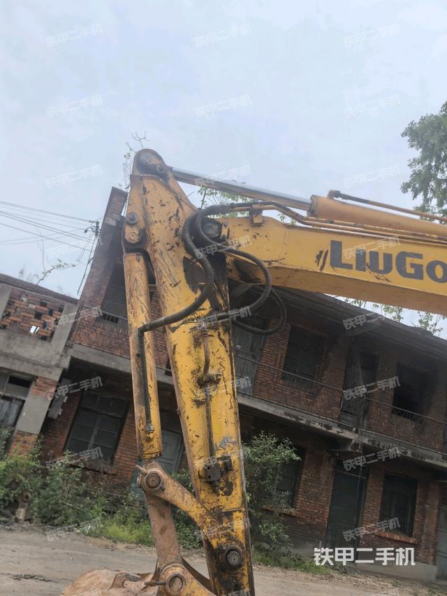 小臂整體左后（工作和回轉(zhuǎn)裝置）