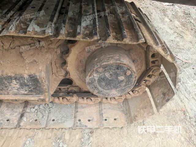 左側(cè)行走馬達(dá)蓋板（行走機(jī)構(gòu)）