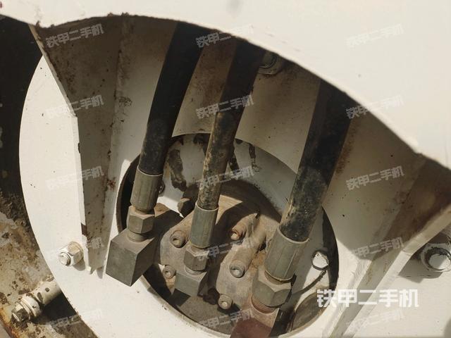 前车架正左侧(压路机前后车架) 前车架正左侧(压路机前后车架)