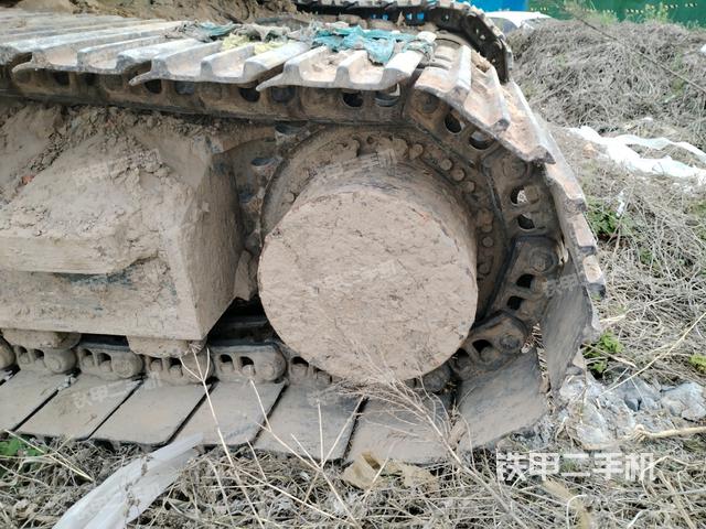 左驅(qū)動(dòng)輪（行走機(jī)構(gòu)）