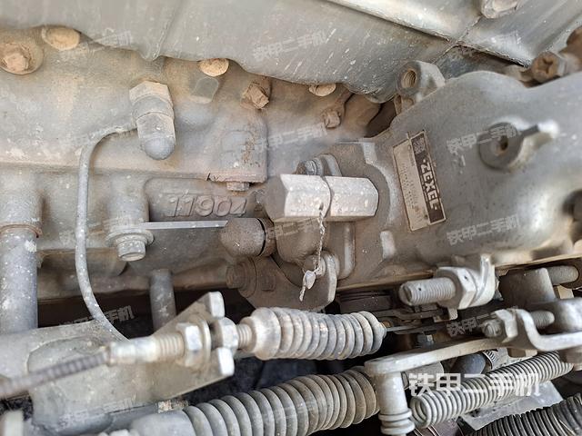 发动机整体俯视（整机外观）