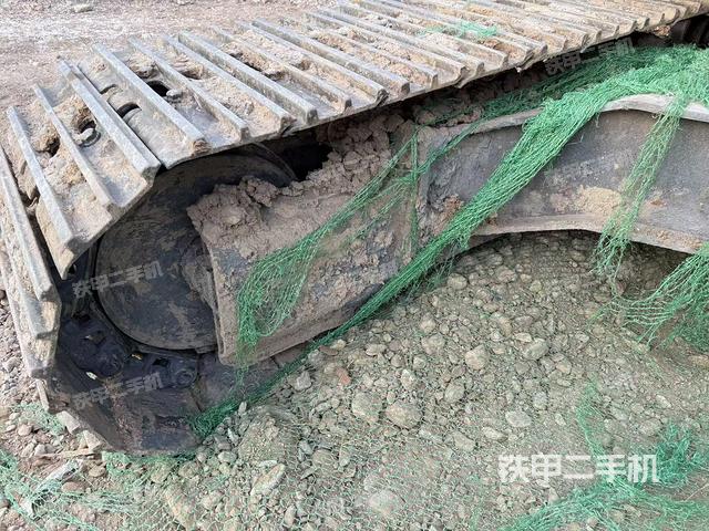 單側(cè)履帶整體（整機(jī)外觀）