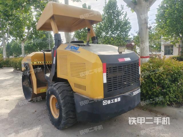 右后45°（壓路機整機外觀）