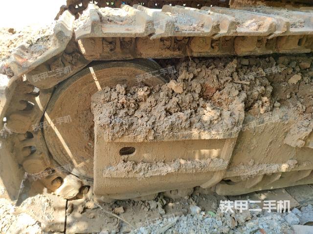 左側(cè)行走馬達(dá)蓋板(行走機(jī)構(gòu)) 左側(cè)行走馬達(dá)蓋板(行走機(jī)構(gòu))