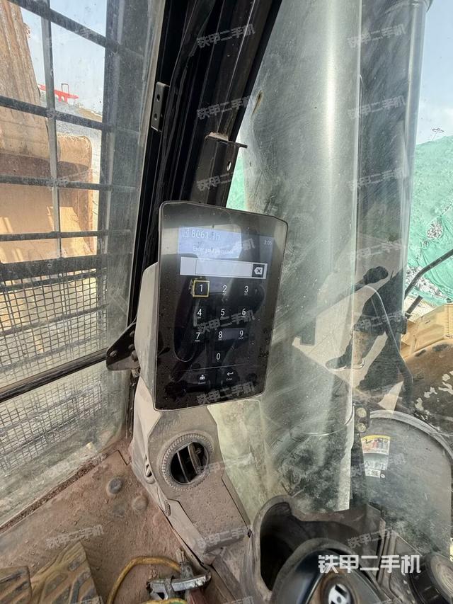 顯示屏?(駕駛室部分) 顯示屏?(駕駛室部分)