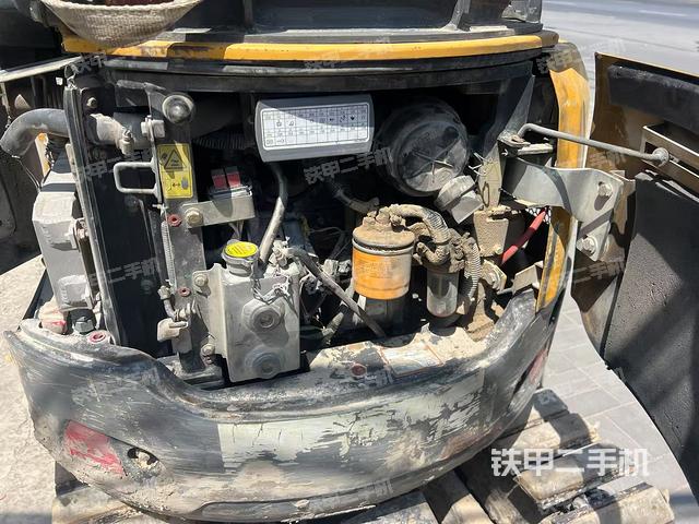 發(fā)動機整體俯視（整機外觀）