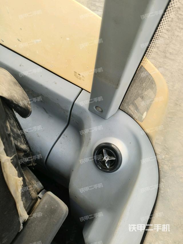 顯示屏?(駕駛室部分) 顯示屏?(駕駛室部分)