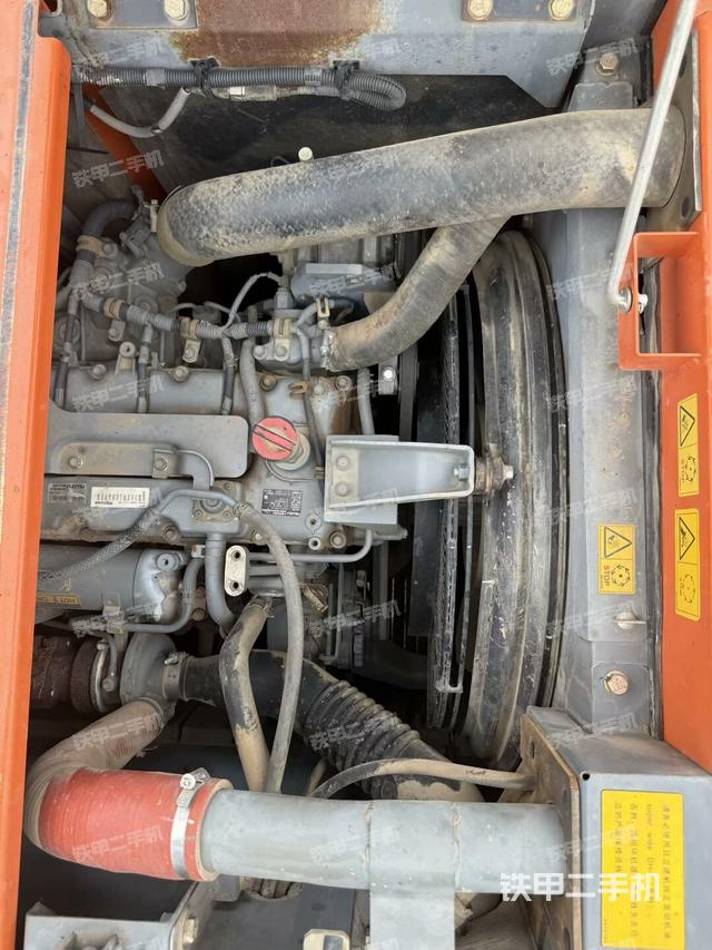 水箱+風扇特寫(上車部件) 水箱+風扇特寫(上車部件)