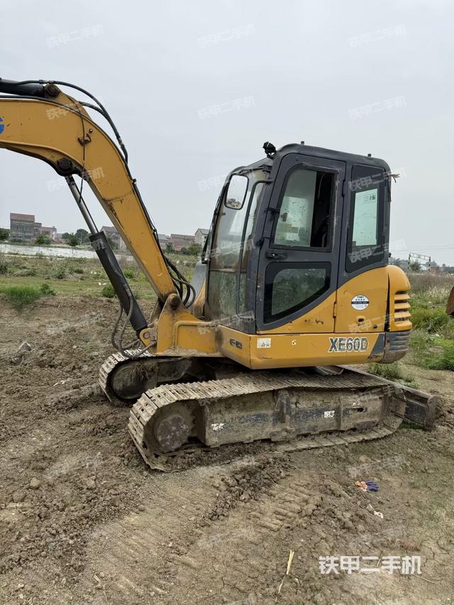 左后45（整機外觀）