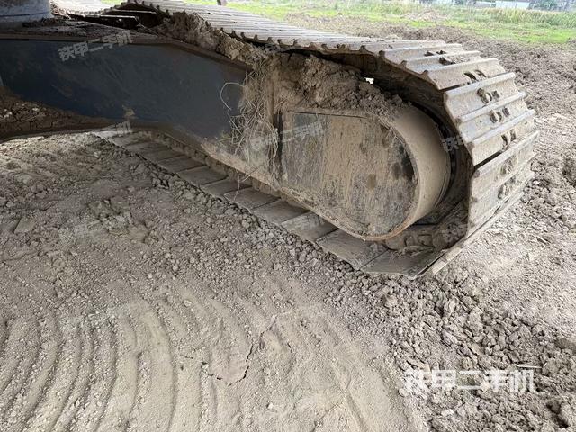 右驱动轮(行走机构) 右驱动轮(行走机构)