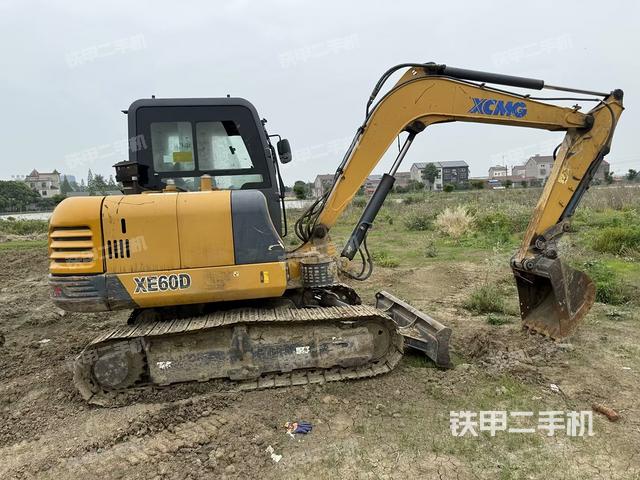 右后45（整機外觀）