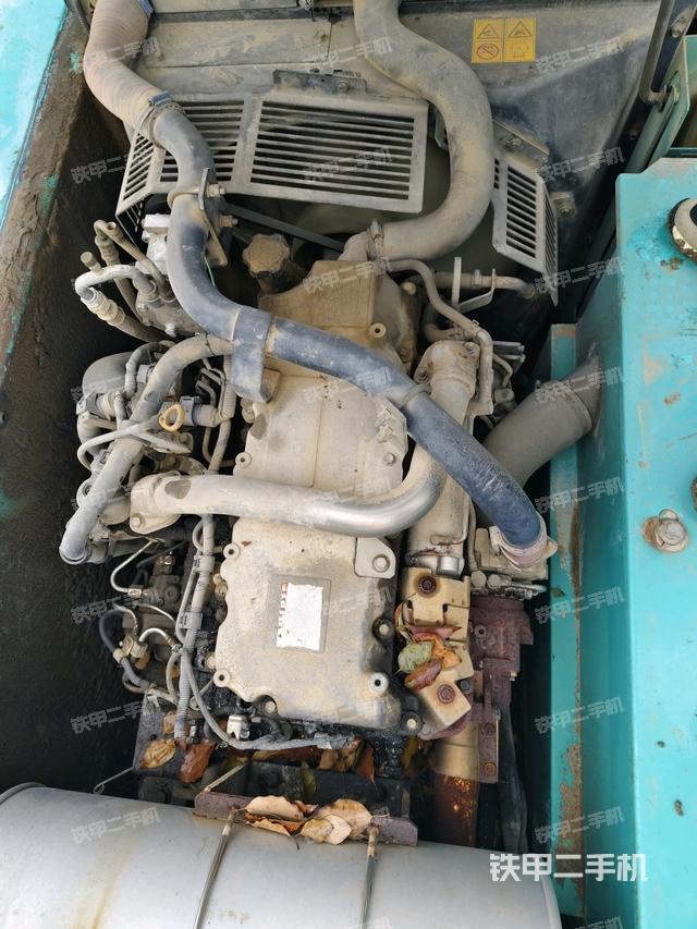 發(fā)動(dòng)機(jī)整體俯視(整機(jī)外觀) 發(fā)動(dòng)機(jī)整體俯視(整機(jī)外觀)