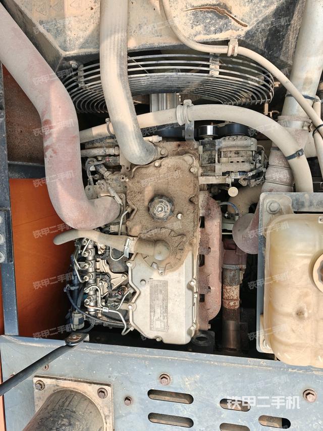 發(fā)動機室(上車部件) 發(fā)動機室(上車部件)