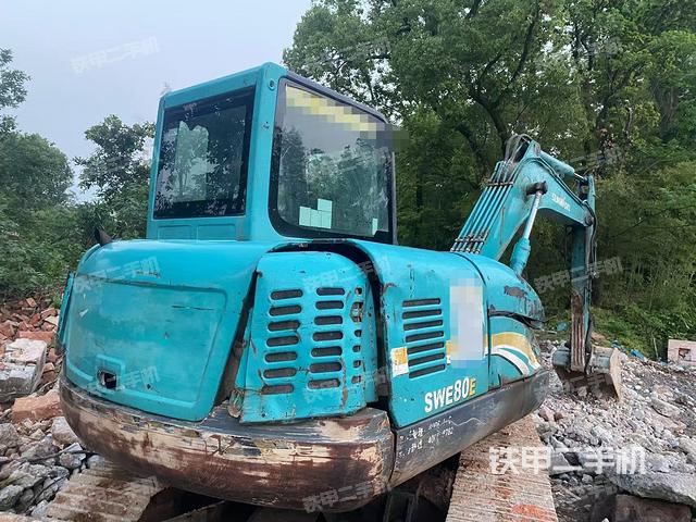 整機(jī)右后45°(整機(jī)外觀) 整機(jī)右后45°(整機(jī)外觀)