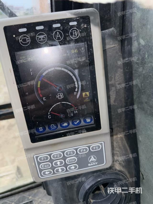 顯示屏?（駕駛室部分）